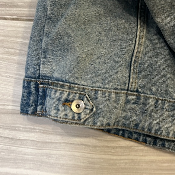 Cotton On Distressed Denim Jacket size 8 - Picture 6 of 7